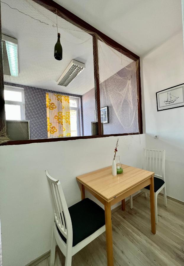 Bishnu Hostel Загреб Екстериор снимка